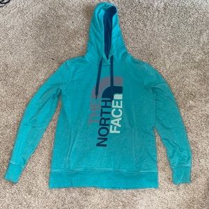 women’s north face hoodie